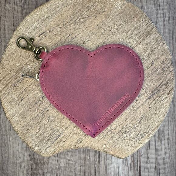 Portland Leather Heart Keychain Pouch FAST SHIP ANENOME Pink Heart NEW - Picture 1 of 4